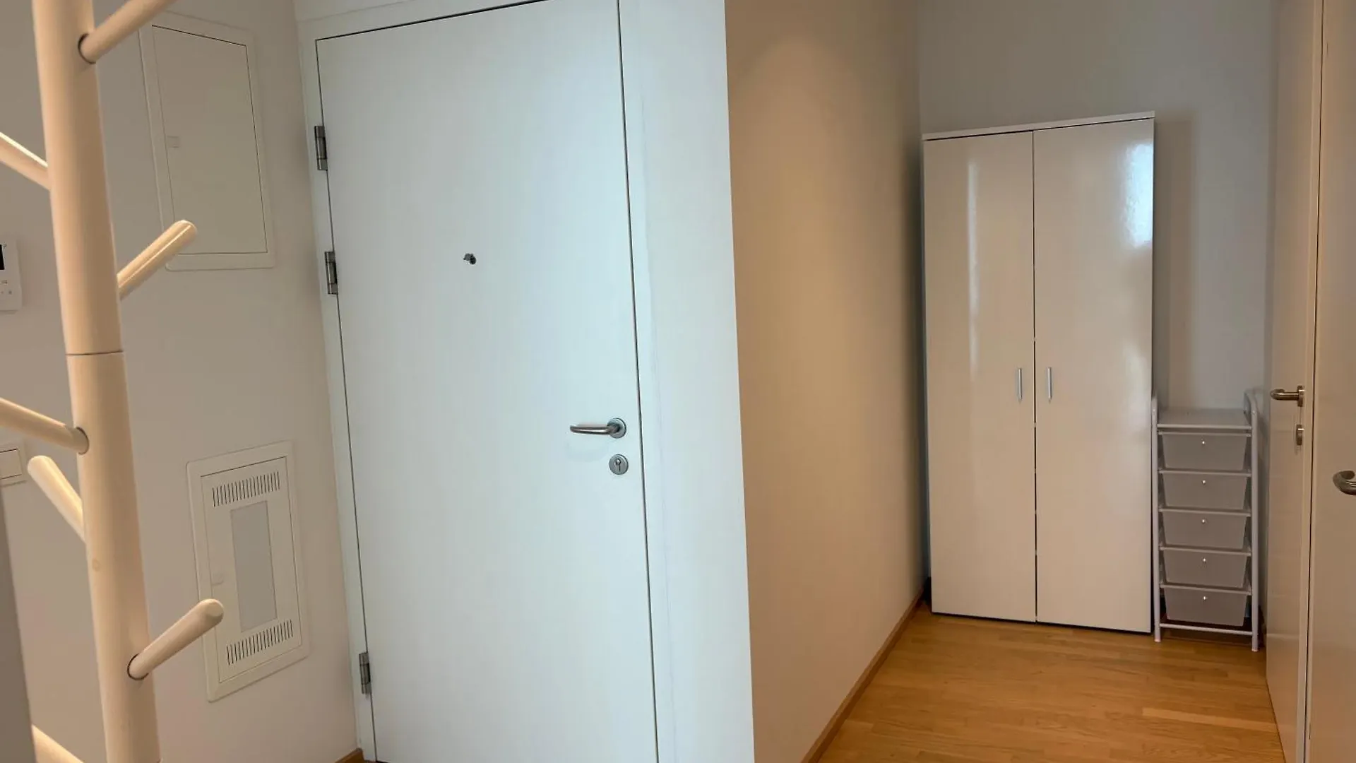 Hoch Hinaus - Pool Am Dach, Rundum Balkon Mit Traumaussicht Apartment Vienna