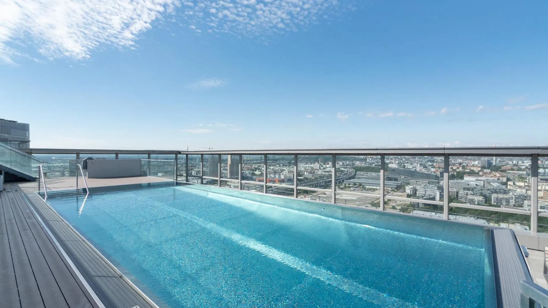 Hoch Hinaus - Pool Am Dach, Rundum Balkon Mit Traumaussicht Apartment Vienna